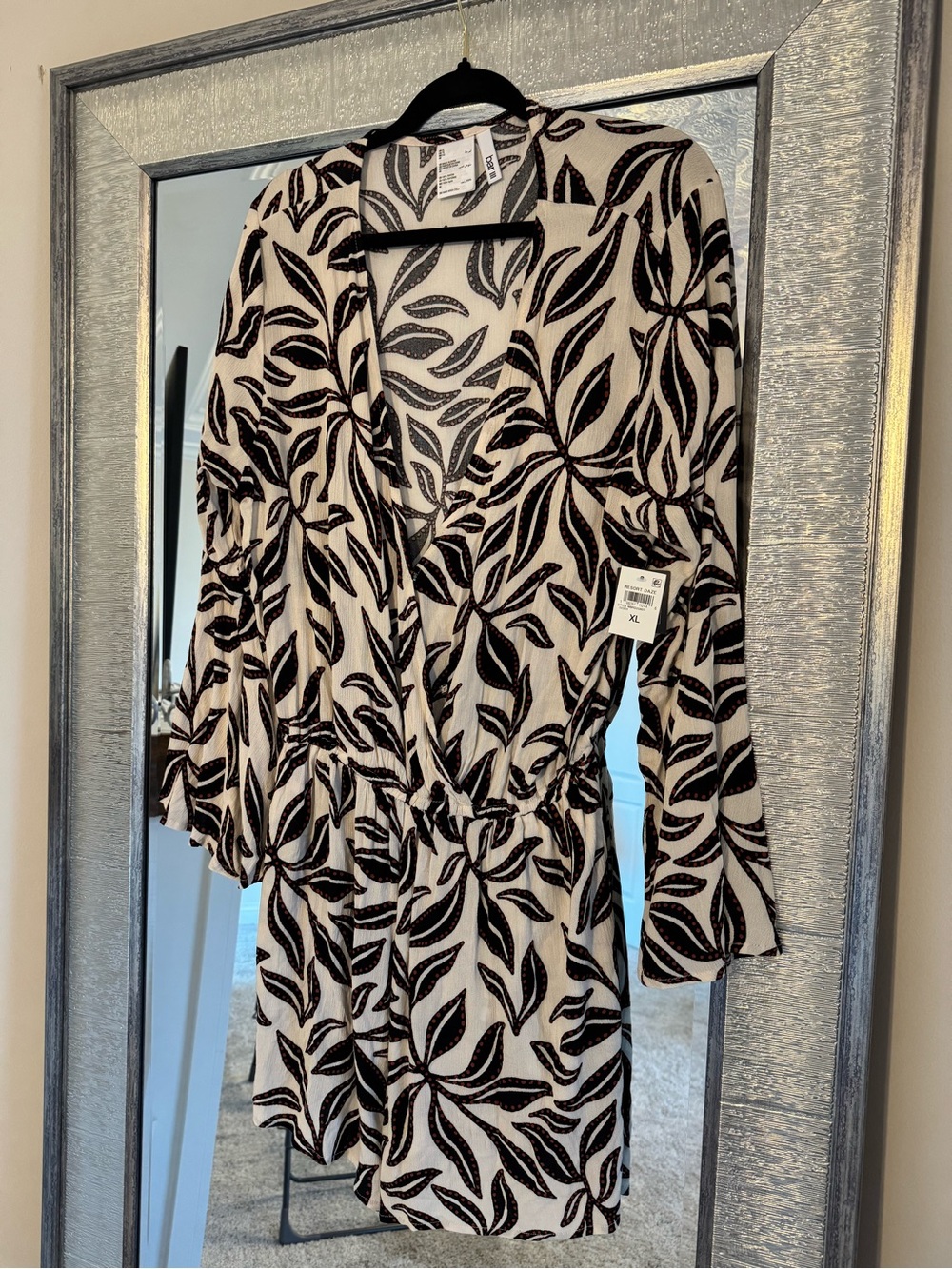 Women’s Black and Cream Leaf Print V-Neck Romper